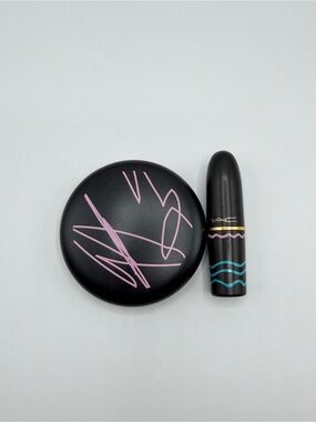 LE MAC Zandra Rhodes Collection Lipstick & Powder